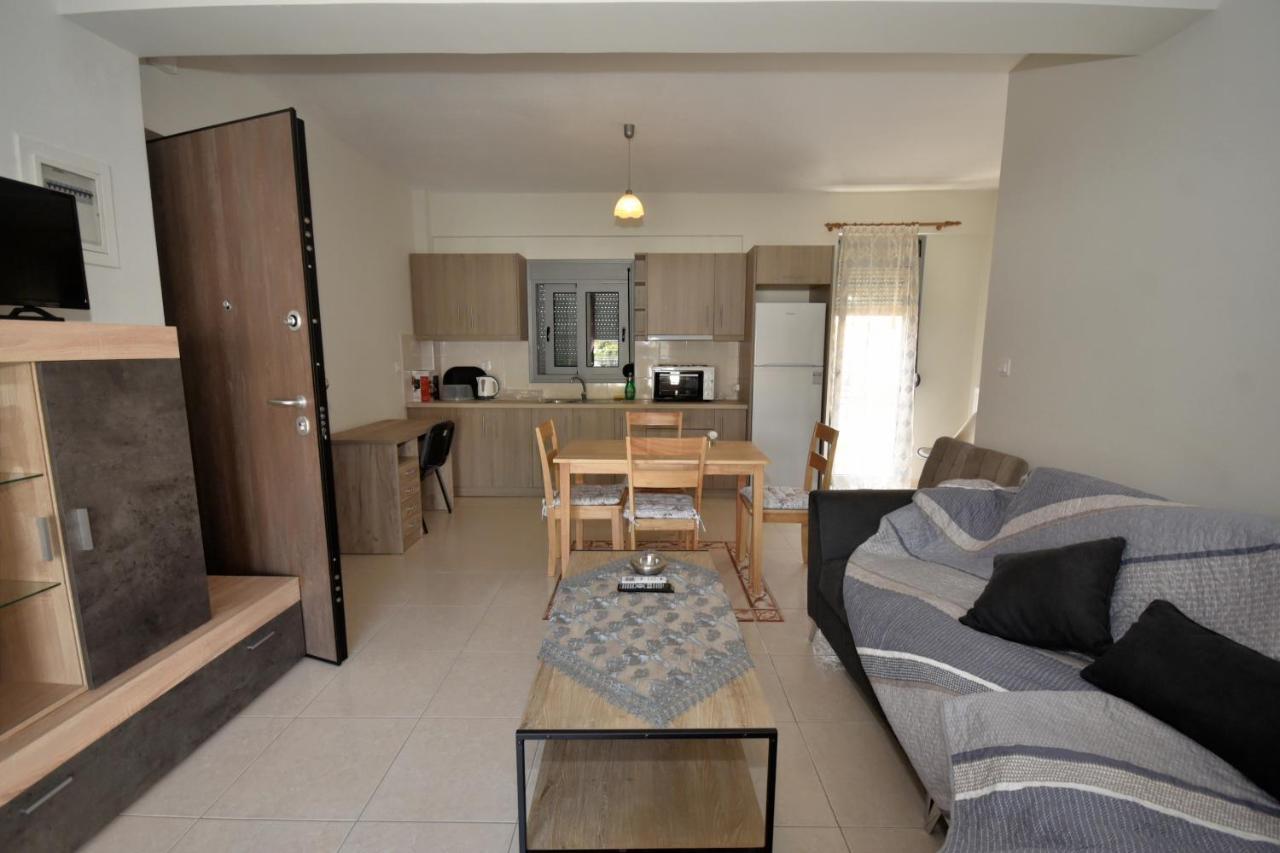 Apostolias Apartments 볼로스 외부 사진